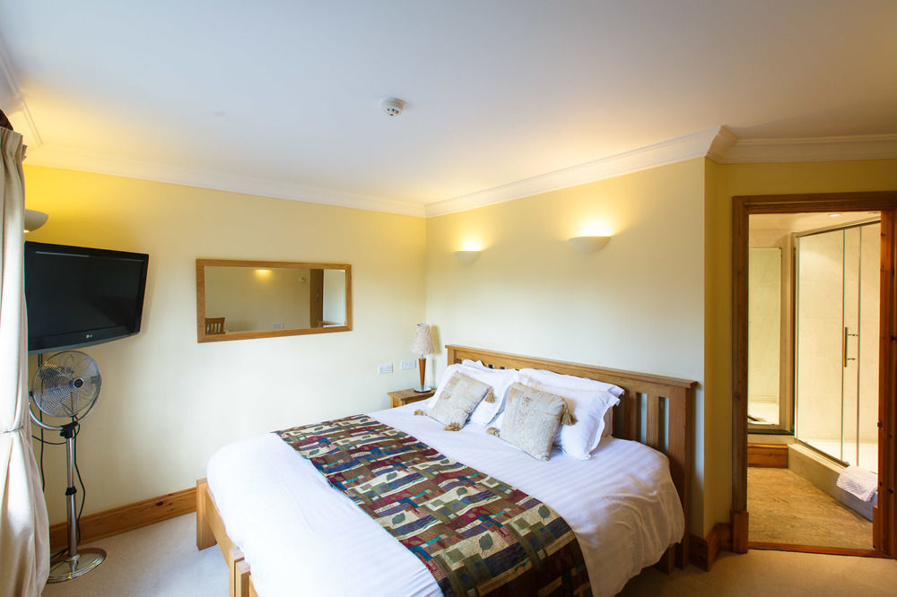 The Mooring Post Bed & Breakfast Gloucester Exterior photo